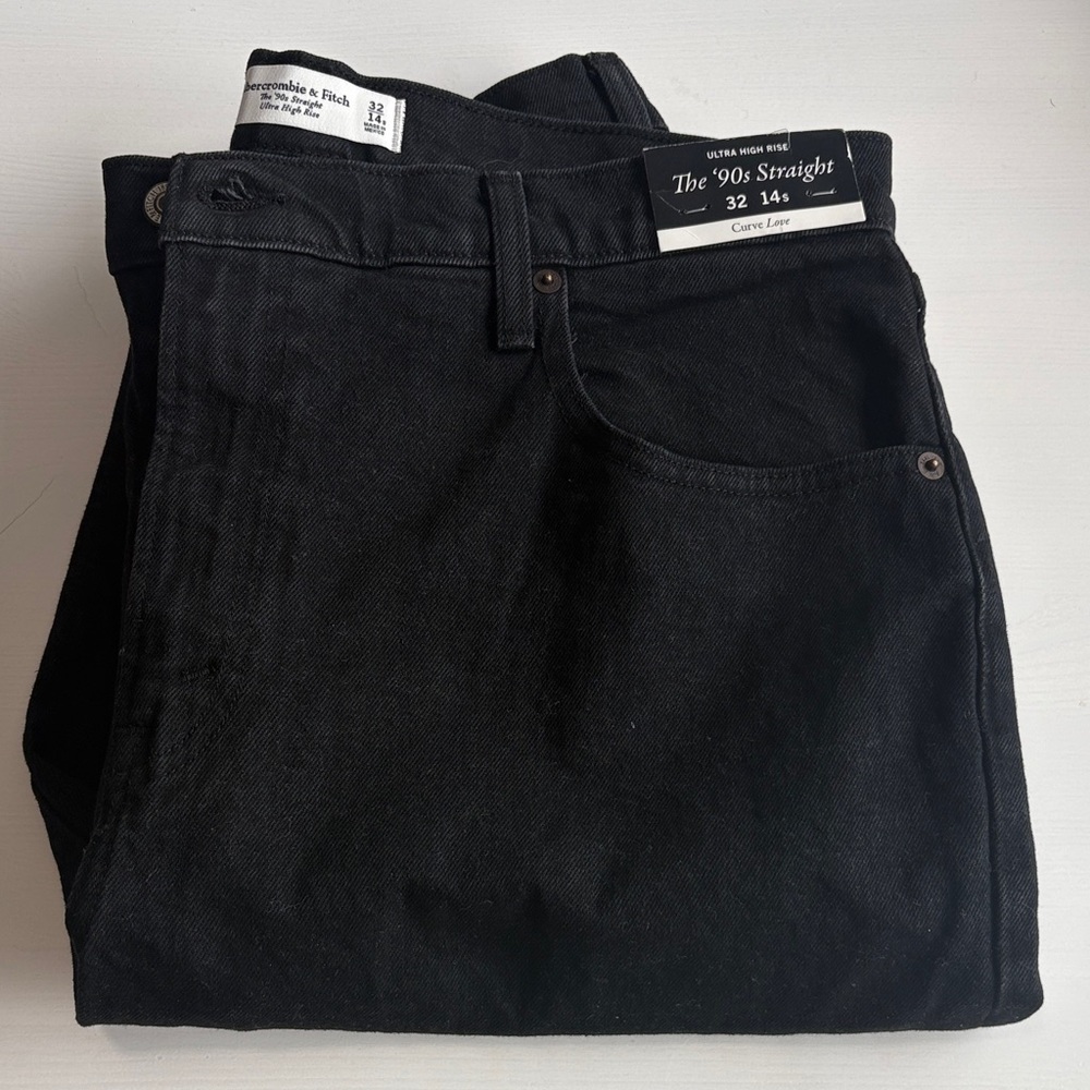 Abercrombie Black Curve Love 90’s Straight Jeans